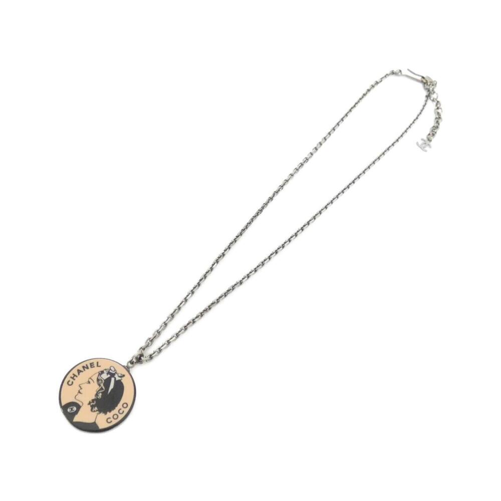 CHANEL Authentic Black Necklace - Picture 2 of 6
